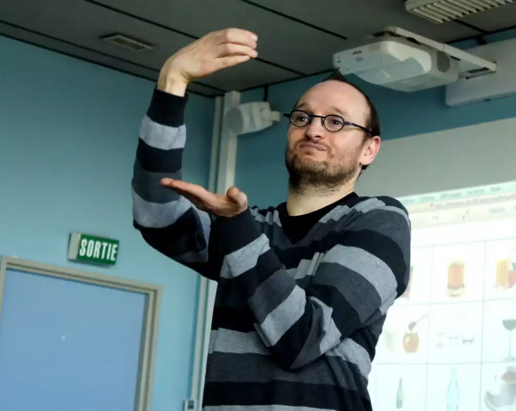 Formation de langue des signes